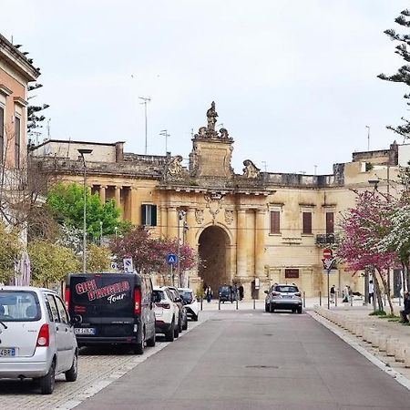 Family And Friends House Apartment Lecce Exterior photo