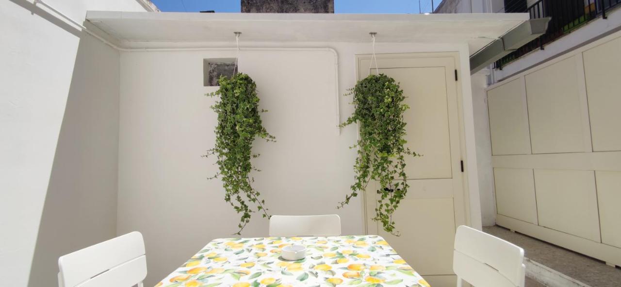 Family And Friends House Apartment Lecce Exterior photo